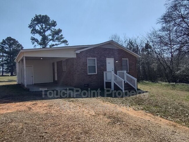 Foto del edificio - 1413 Phil Thurman Rd