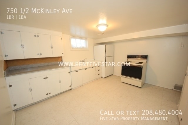 Building Photo - 750 1/2 McKinley Ave