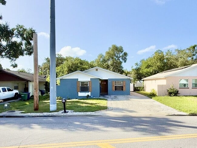 Foto del edificio - 2917 E Yukon St