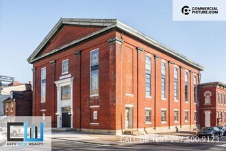 Building Photo - 929 Marlborough St