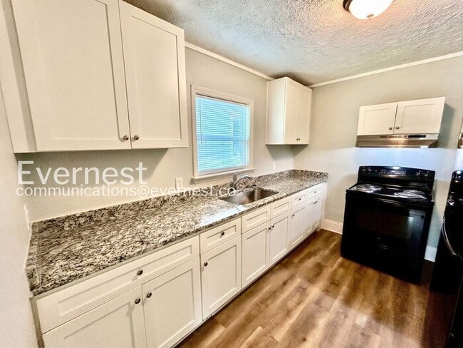 Foto del edificio - 29 Chappell Rd NW