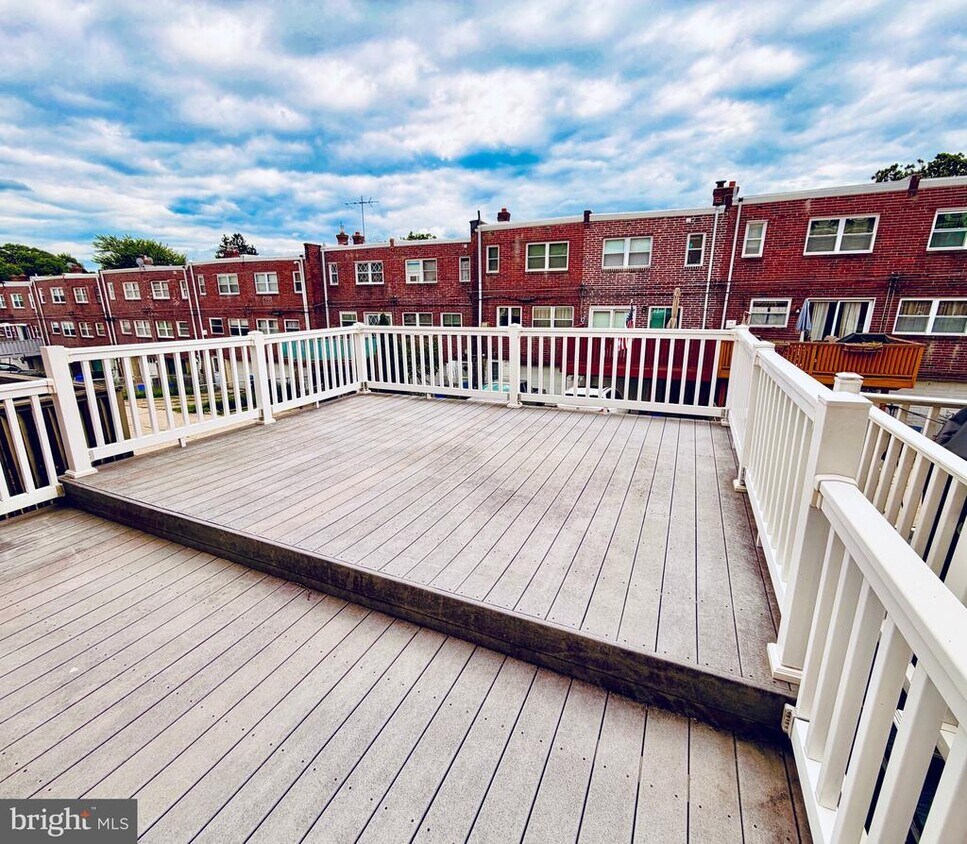 Foto del edificio - 5450 Quentin St