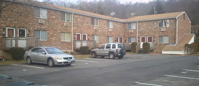 Building Photo - Blakeslee Street Townhomes