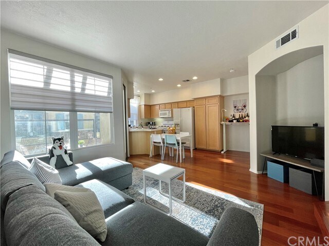 Building Photo - 1007 Terra Bella