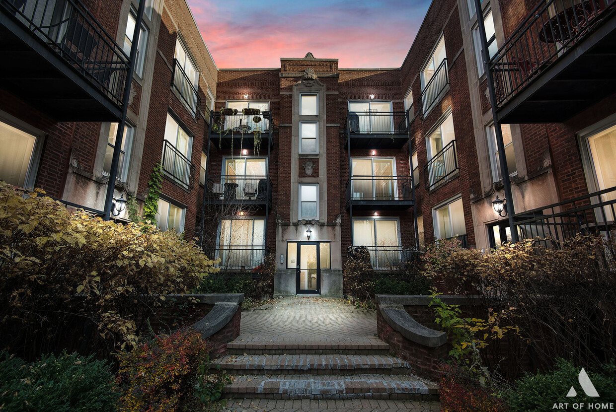 Foto principal - 3709 N Kenneth Ave