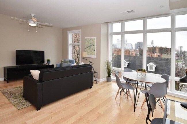 Foto del edificio - 118 W 15th St