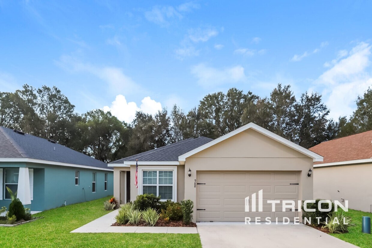 Primary Photo - 988 Blue Tide Lane Lakeland FL