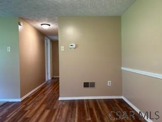 Building Photo - 545 Goucher St