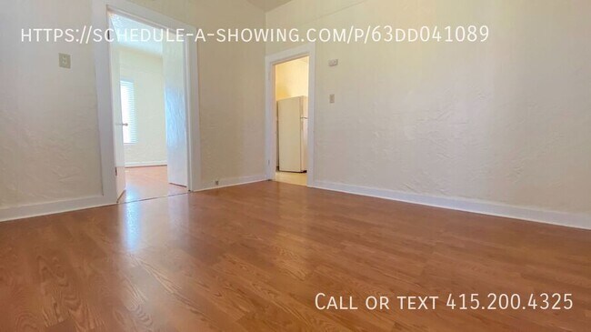 Foto del edificio - Two Bedroom Near MIIS with Laundry In Unit