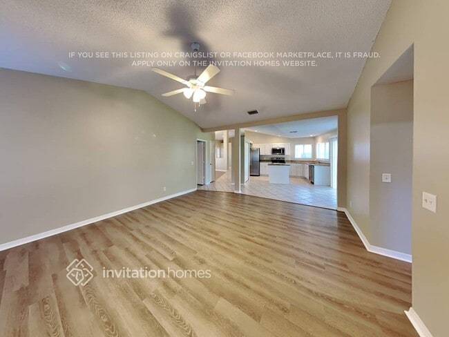 Building Photo - 9671 Fox Hearst Rd