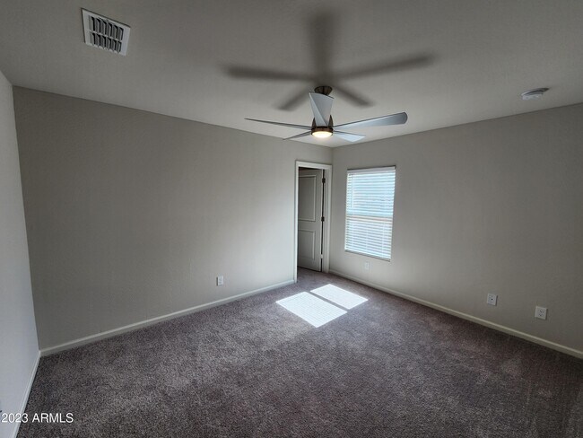 Building Photo - 9381 Collis Pl