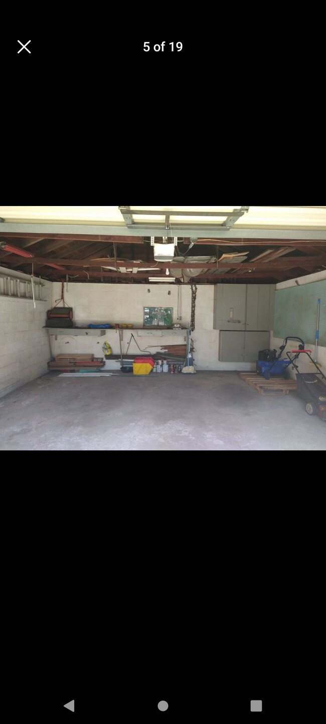 Foto del edificio - 2507 Bird Dr