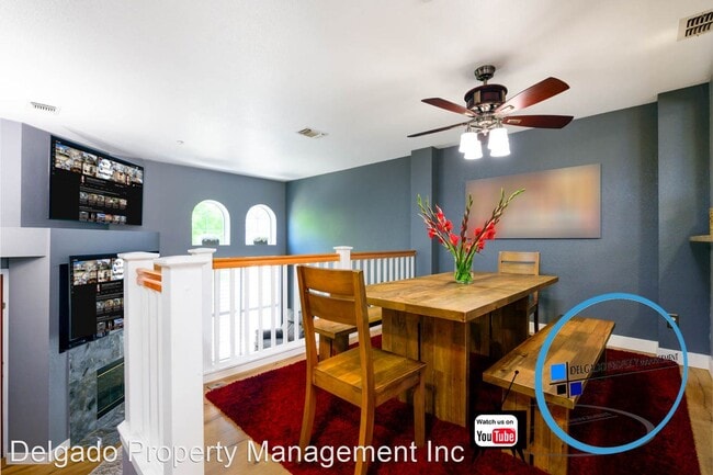 Building Photo - 2 br, 2.5 bath House - 494 East E Street