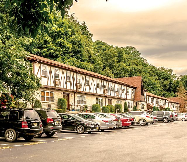 Foto del edificio - Treetop Apartments