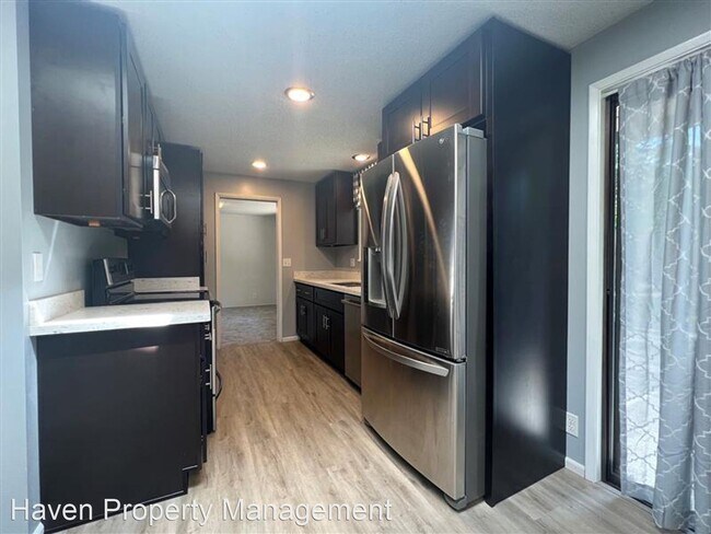Building Photo - 4 br, 2 bath House - 2723 SW 323rd St