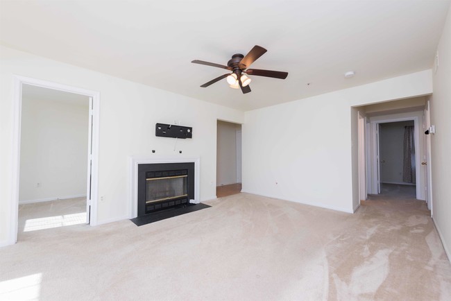 Foto del edificio - 14913 McKisson Ct