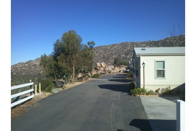 Building Photo - Chicken Little Trailer Roost