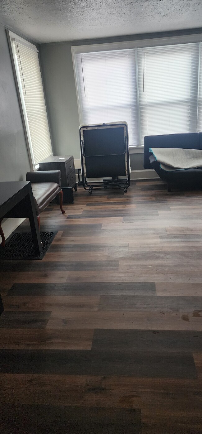 Foto del edificio - 1416 Auburn St