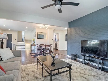 Foto del edificio - 2090 S Wolff St