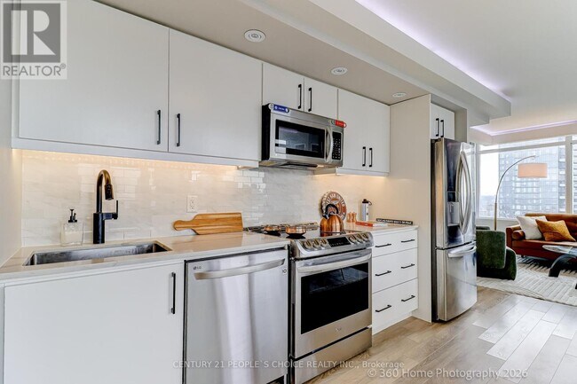 Building Photo - 25 Telegram Mews