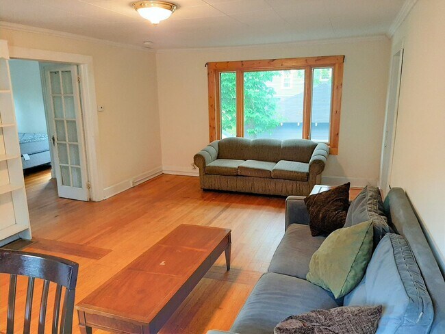 Foto del edificio - 123 Columbia St