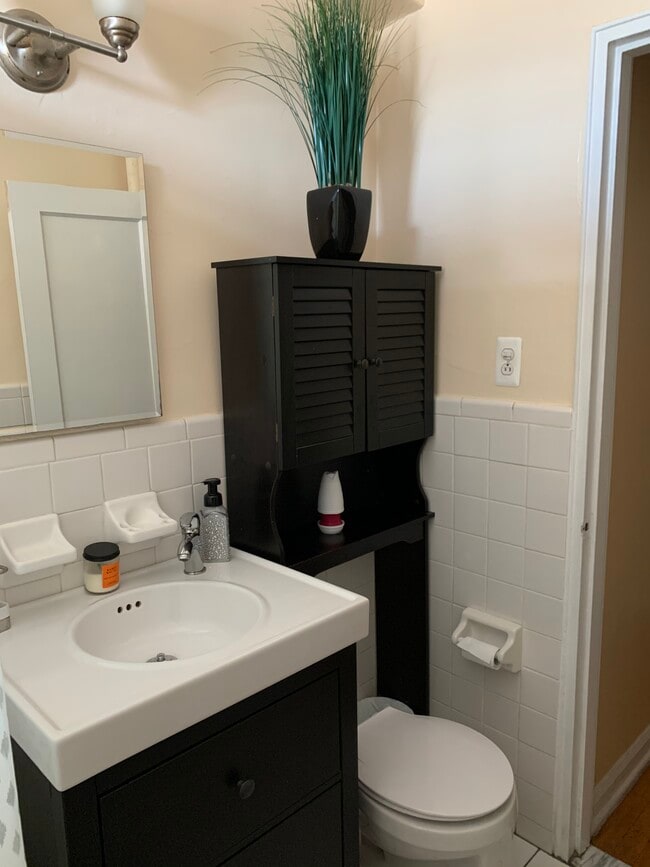 Bathroom 1 - 9040 Fort Hamilton Pky