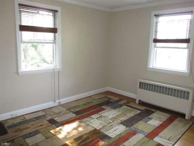 Building Photo - 1 br, 1 bath  - 1008 Dartmouth Rd # 2