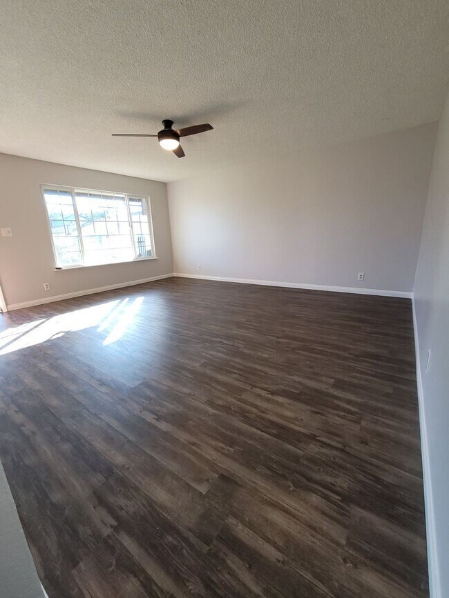 Foto del edificio - 4 br, 2 bath House - 2864 Belgrade Way