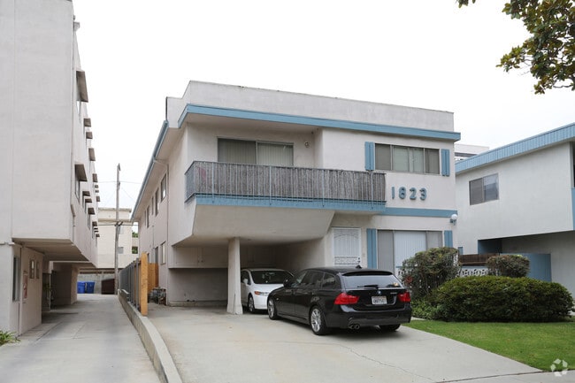 Foto del edificio - 1823 Camden Ave