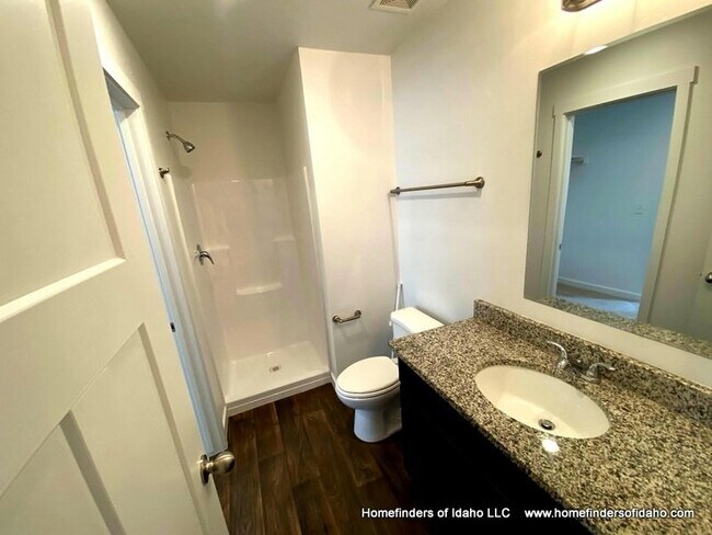 Foto del edificio - 3710 N Centrepoint Way