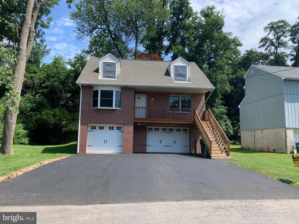 Foto principal - 249 Periwinkle Ave