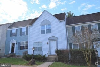Building Photo - 6605 Briarleigh Way