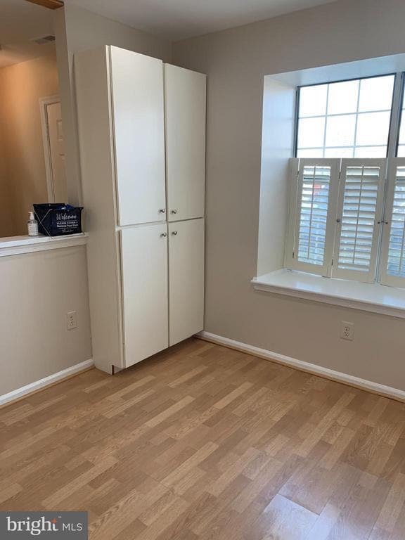 Foto del edificio - 300 Sedgemoor Square