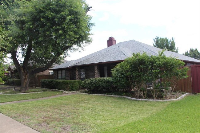 Building Photo - 1604 Kesser Dr