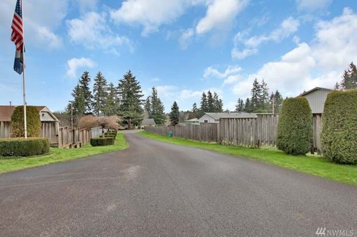 Building Photo - Fruitland MHP LLC