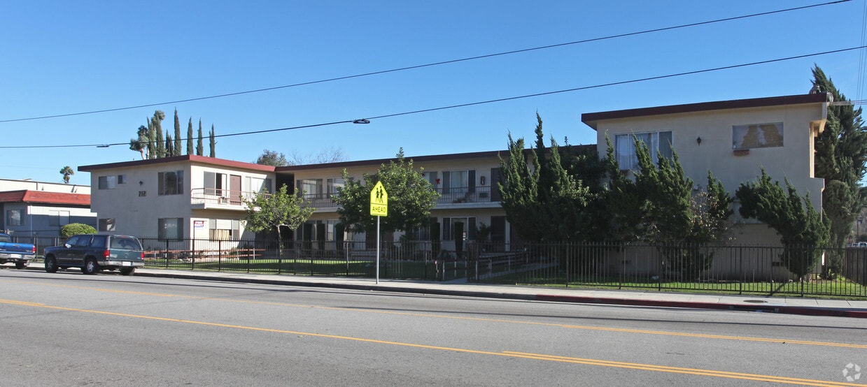 712 de San Pascual ¡Avenue - 712 San Pascual Ave