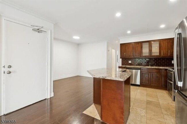 Foto del edificio - 89 Ferry St