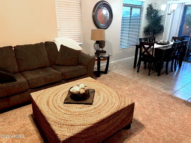 Foto del edificio - 17365 N Cave Creek Rd