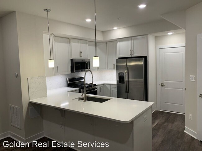 Foto del edificio - 3 br, 2.5 bath House - 13262 Woodland Park Rd