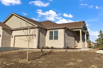 Building Photo - 88 Olympus Dr