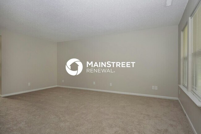 Foto del edificio - 4 Bedroom Pet-Friendly Home in Plainfield, IN with Main Street Renewal