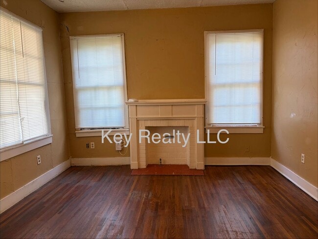 Building Photo - ****1815 Princeton - Alexandria