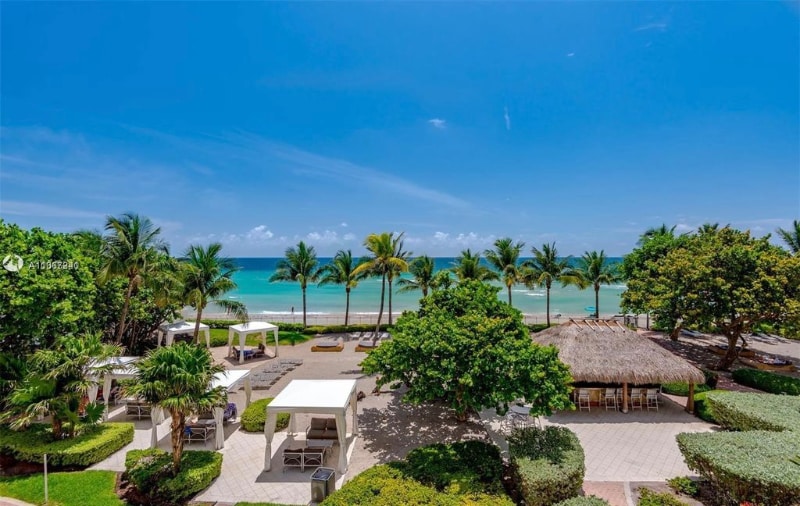 Foto principal - 3001 S Ocean Dr