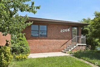 Building Photo - 226B Wakefield Rd