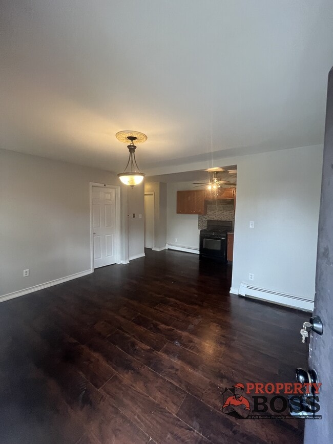 Building Photo - 342 141st St