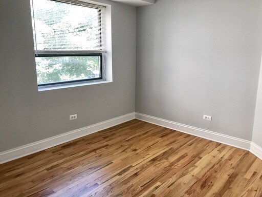 Foto del edificio - 7616 N Marshfield Ave
