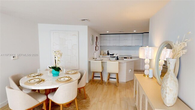 Foto del edificio - 1300 S Miami Ave