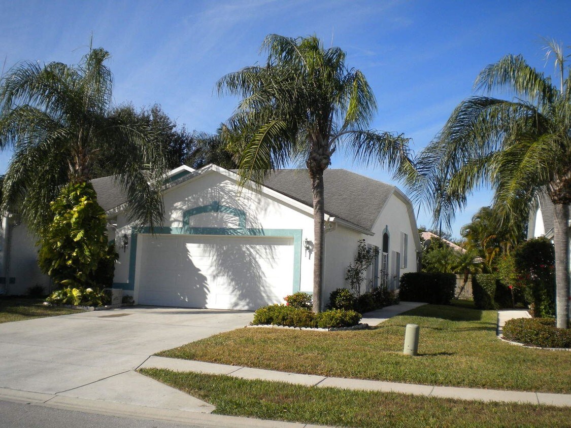 Primary Photo - 5441 Whitten Dr