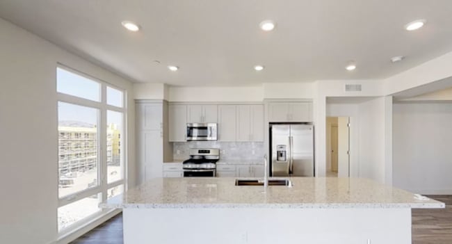 Foto del edificio - 5933 Sunstone Dr