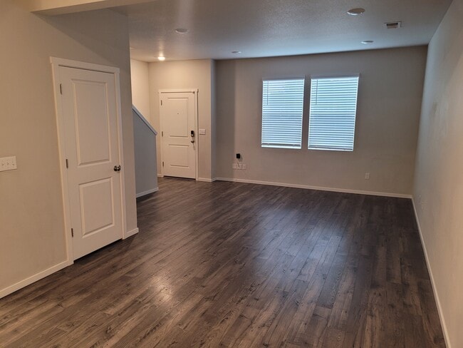 Building Photo - 1274 NW Upas Pl